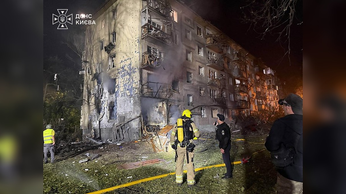 Nine Killed in Kyiv Strike as Zelenskyy Says Western Air Defense Delays Are Encouraging Russian Attacks