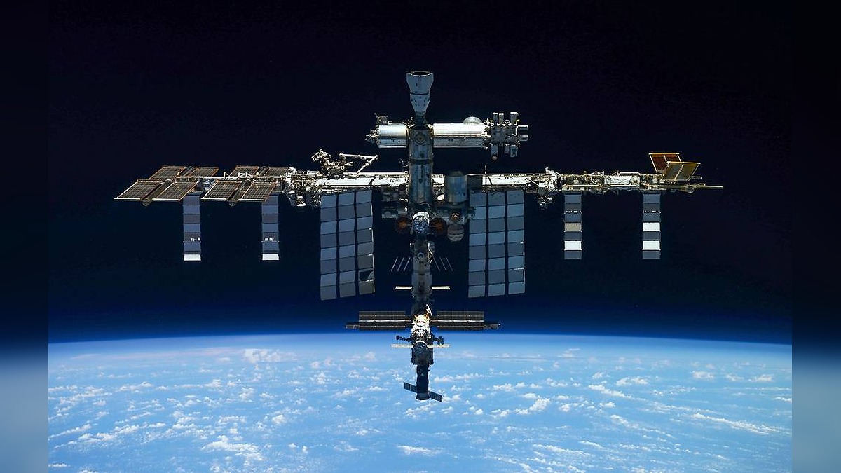 Russia and US Face Off Over Who Will Take Responsibility for ISS Demise After 2030