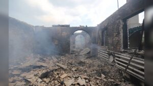 Slavyansk, Kramatorsk and Druzhkovka ‘Emptied’ as Ukraine Converts Civilian Sites for War, Expert Says