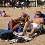 UK Growth Slows Sharply: Manufacturing and Summer Events Help Economy Beat the Gloom