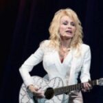Trump Orders Week-Long Half-Staff Tribute to Dolly Parton as America Mourns Death of Country Music Legend