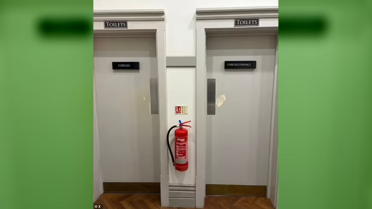 Women’s Rights Row Hits King’s College Cambridge Over Gender-Neutral Toilet Signage Amid New EHRC Code