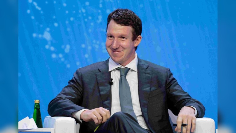 AI Could Transform America’s Economy by 2030, but Anthropic Executive Warns of Serious Risks