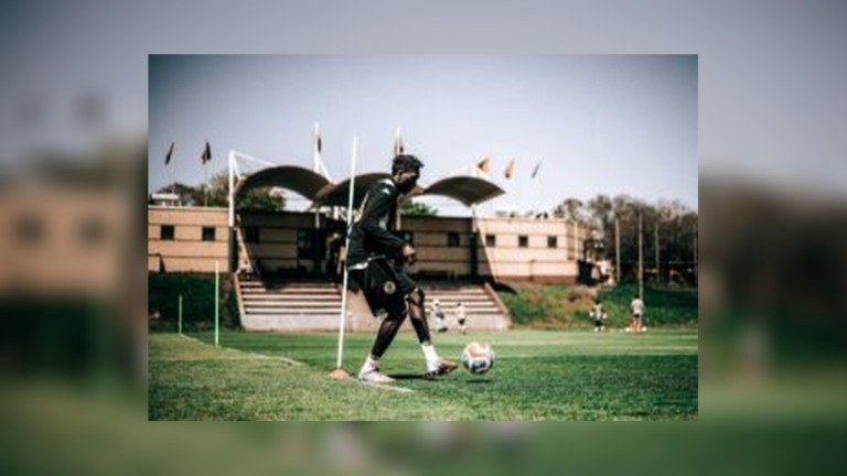 Kaizer Chiefs’ Youth Revolution Gathers Pace as Fans Back Nkgwesa and Mendes for Bigger Roles